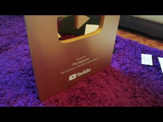 [the neptoon] neptune gold button unboxing 1000000 subscribers